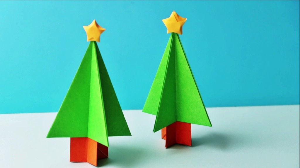 折り紙 クリスマスツリー 立体の作り方 彡クリスマスの飾り 海外